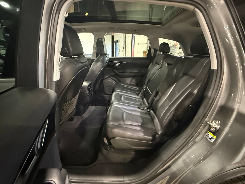 Used 2017 Audi Q7 3.0T Premium Plus AWD/4WD image 14