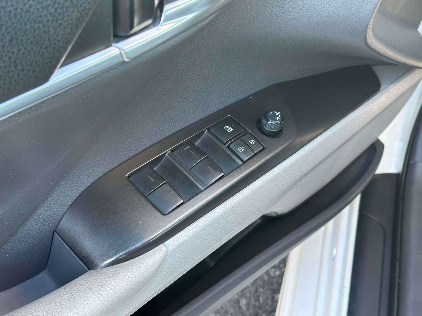 Used 2024 Toyota Camry SE FWD image 15