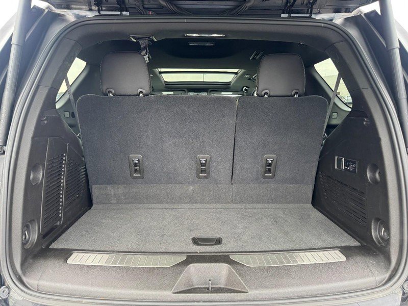 Used 2021 Chevrolet Tahoe Z71 w/ Luxury Package image 6