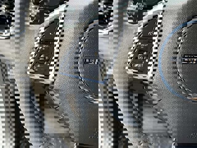 Used 2018 Chevrolet Camaro SS image 24