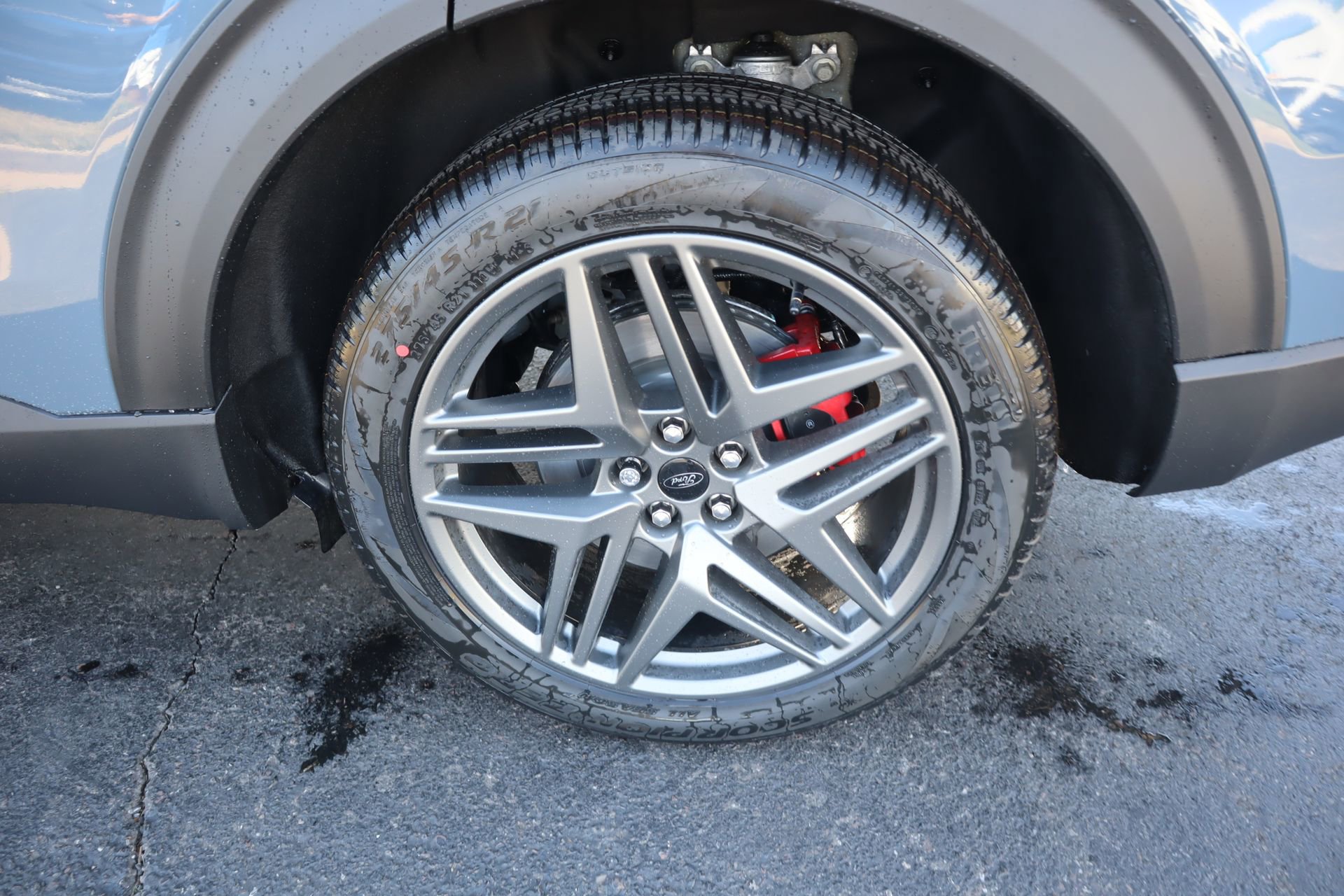 New 2026 Ford Explorer ST-Line w/ ST-Line Street Pack image 21