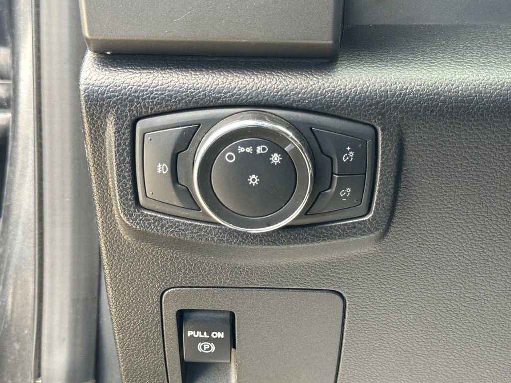 Used 2021 Ford Expedition XLT RWD image 24