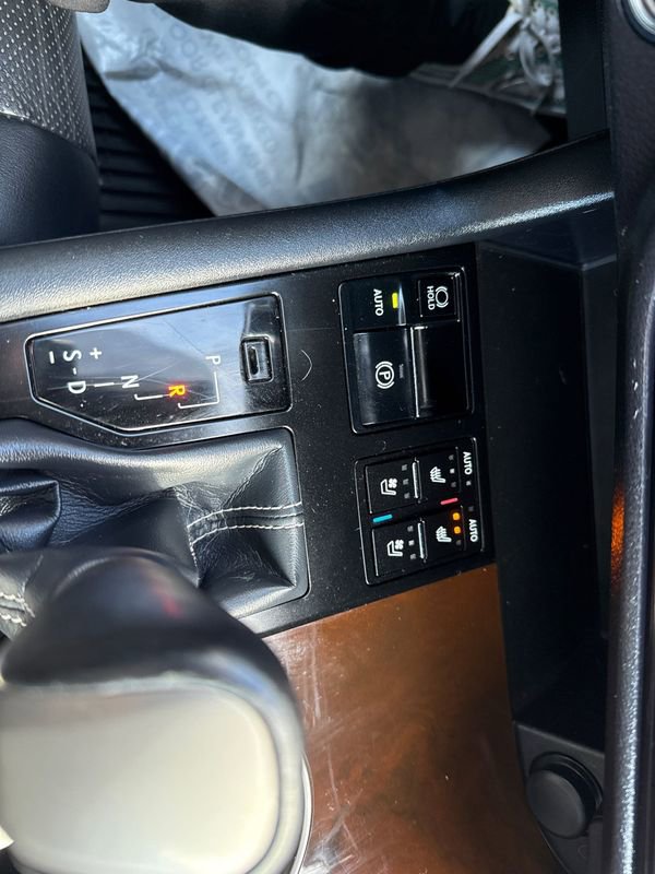 Used 2019 Lexus RX 450h AWD image 24