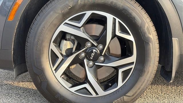 Certified 2023 Kia Sportage LX image 2