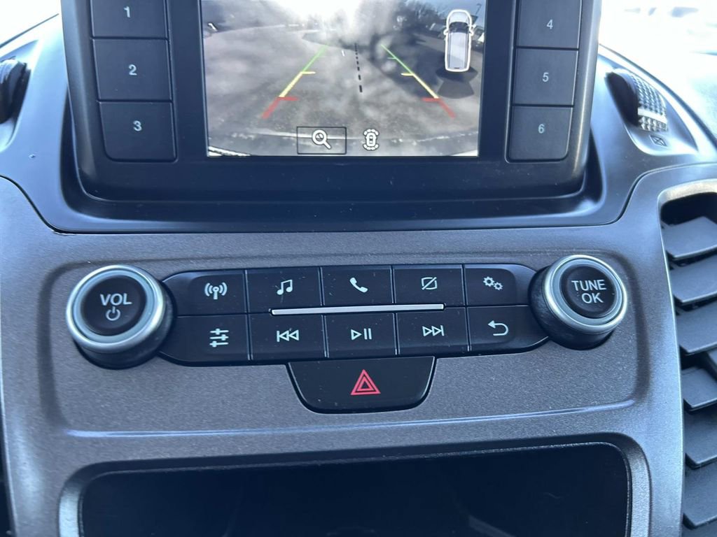 Certified 2020 Ford Transit Connect XL image 29