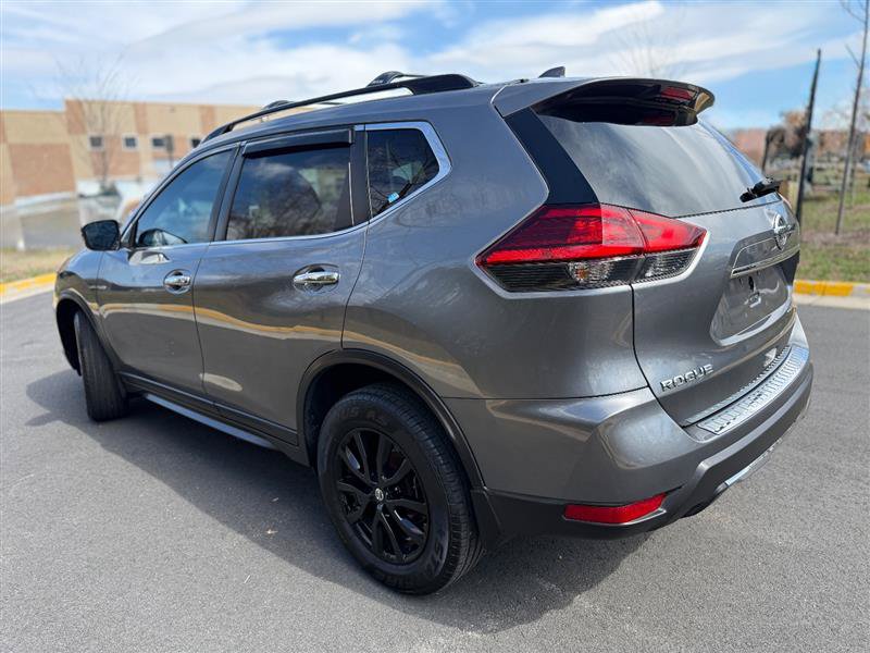 Used 2017 Nissan Rogue SV w/ Midnight Edition AWD/4WD image 11