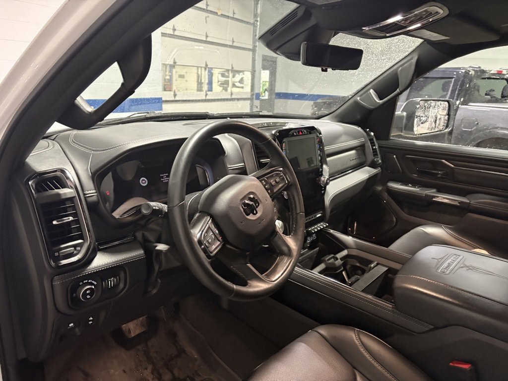 Used 2024 RAM 1500 Limited image 11