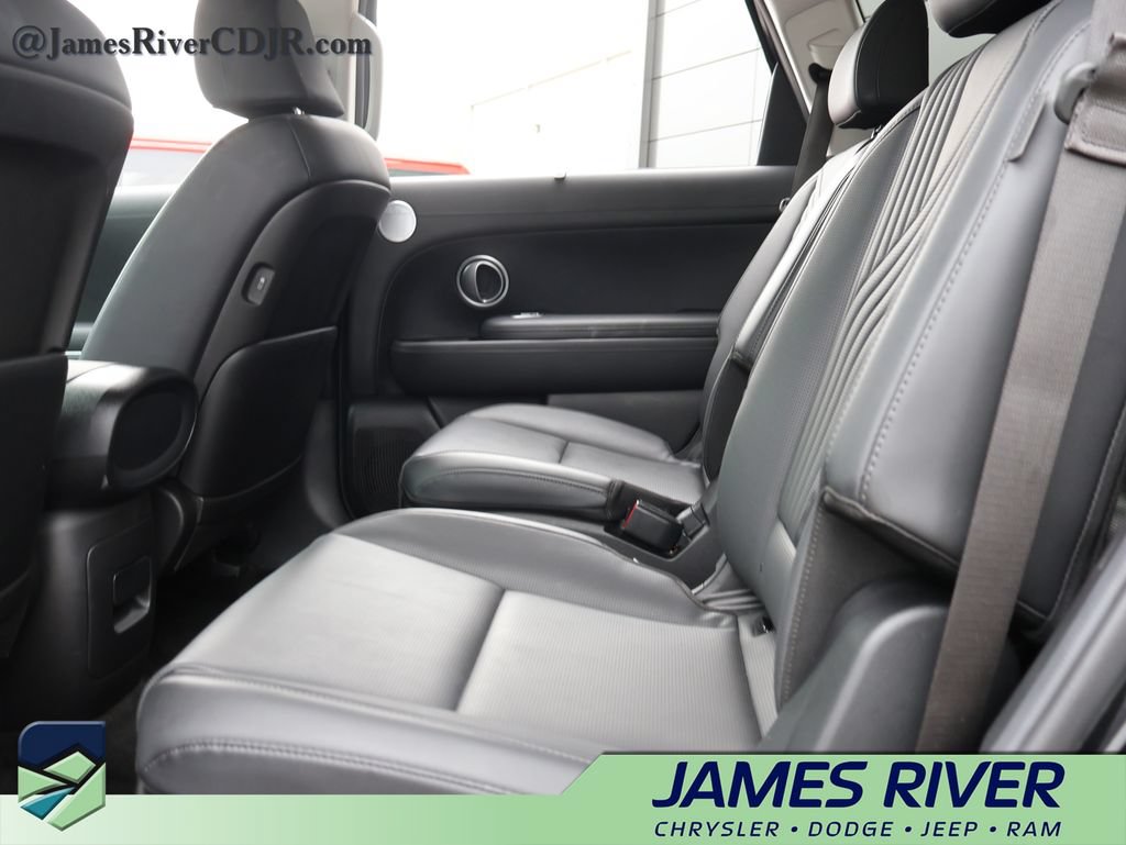 Used 2026 Hyundai Palisade SEL AWD/4WD image 19