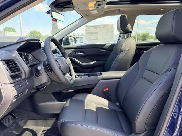 New 2026 Nissan Rogue Dark Armor FWD image 16
