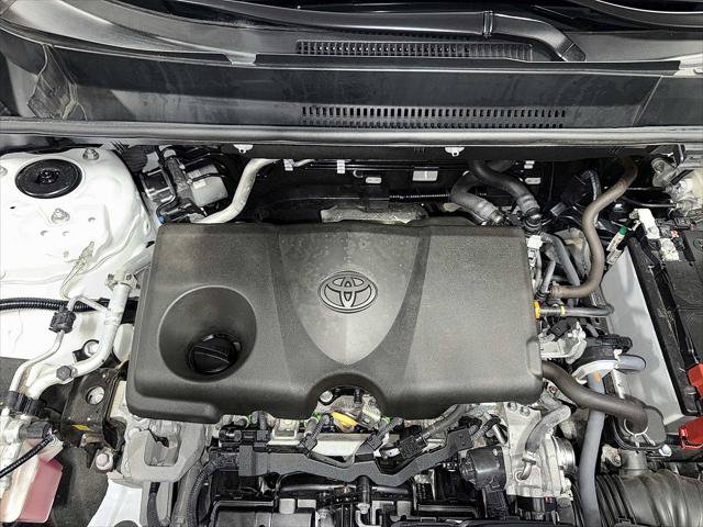 Certified 2025 Toyota RAV4 XLE AWD/4WD image 12