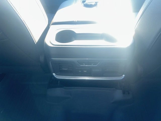 Used 2021 GMC Sierra 1500 SLT w/ SLT Premium Package image 38