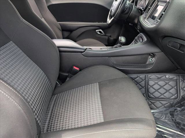 Used 2022 Dodge Challenger GT image 21