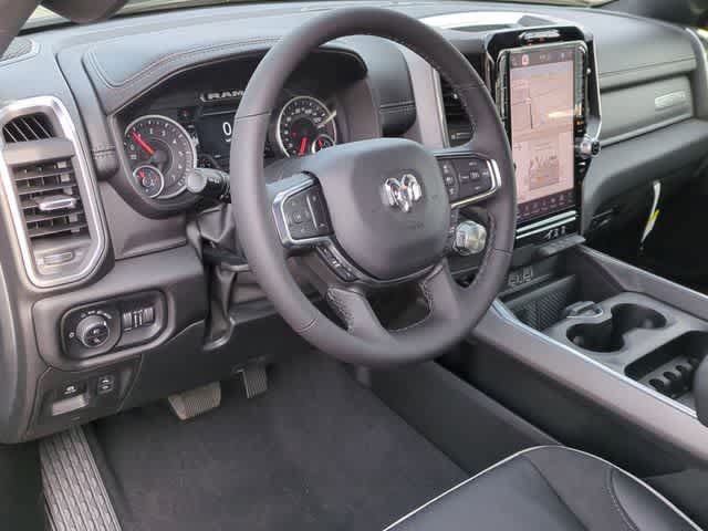 New 2025 RAM 1500 Laramie AWD/4WD image 10