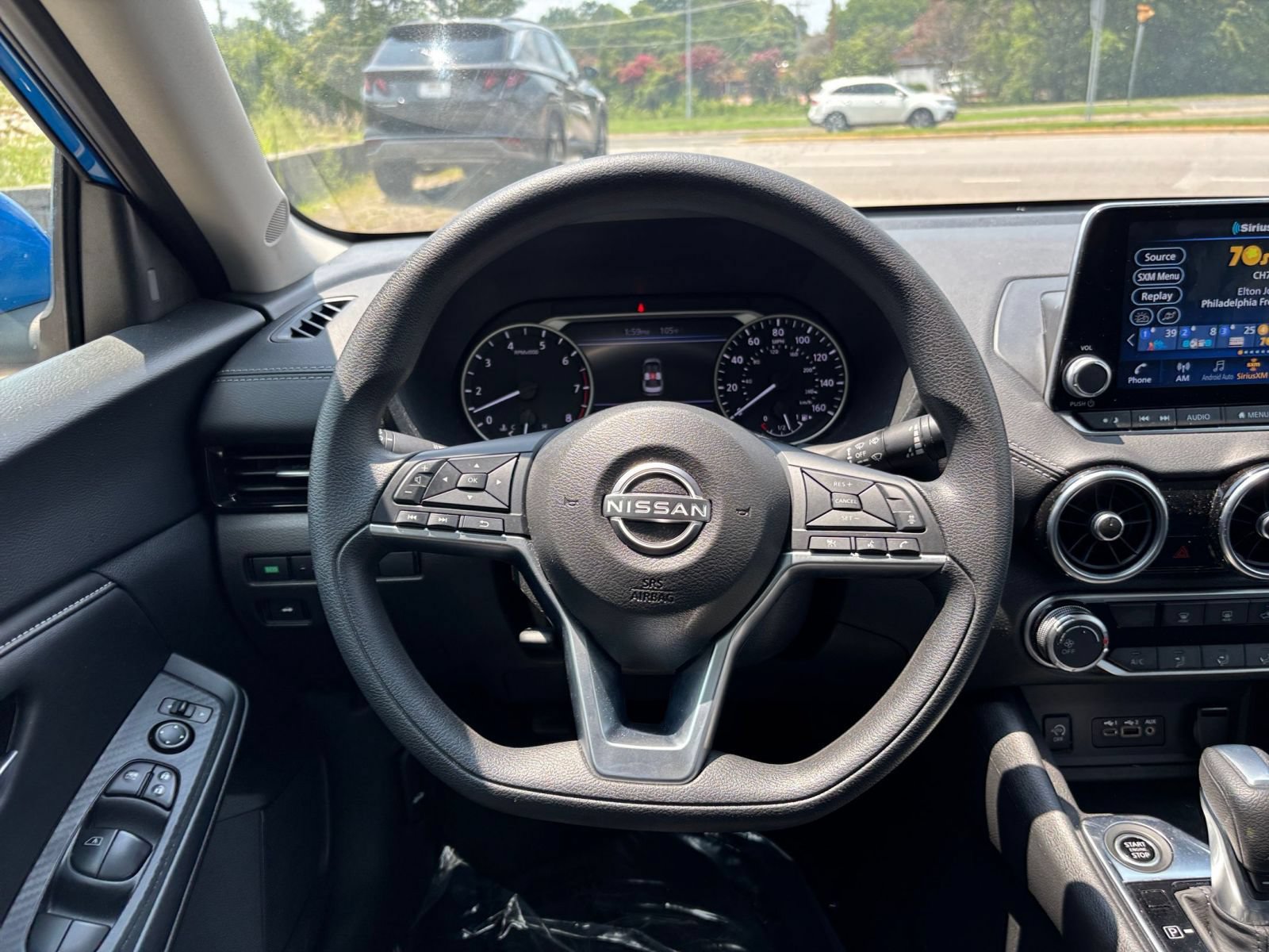 Used 2025 Nissan Sentra SV FWD image 29