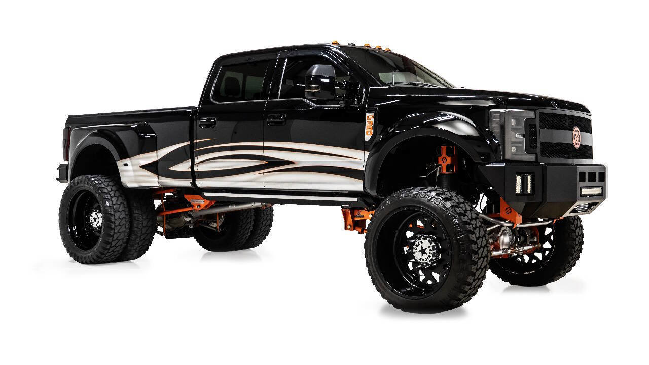 Used 2017 Ford F350 Platinum w/ Platinum Ultimate Package