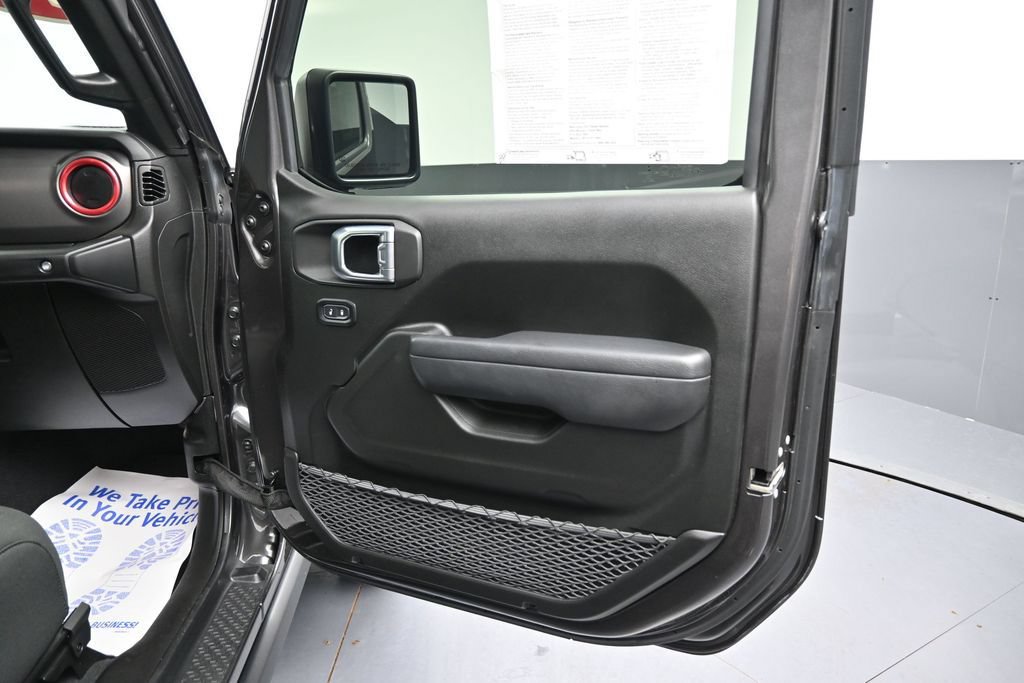 Used 2023 Jeep Wrangler Sport AWD/4WD image 19