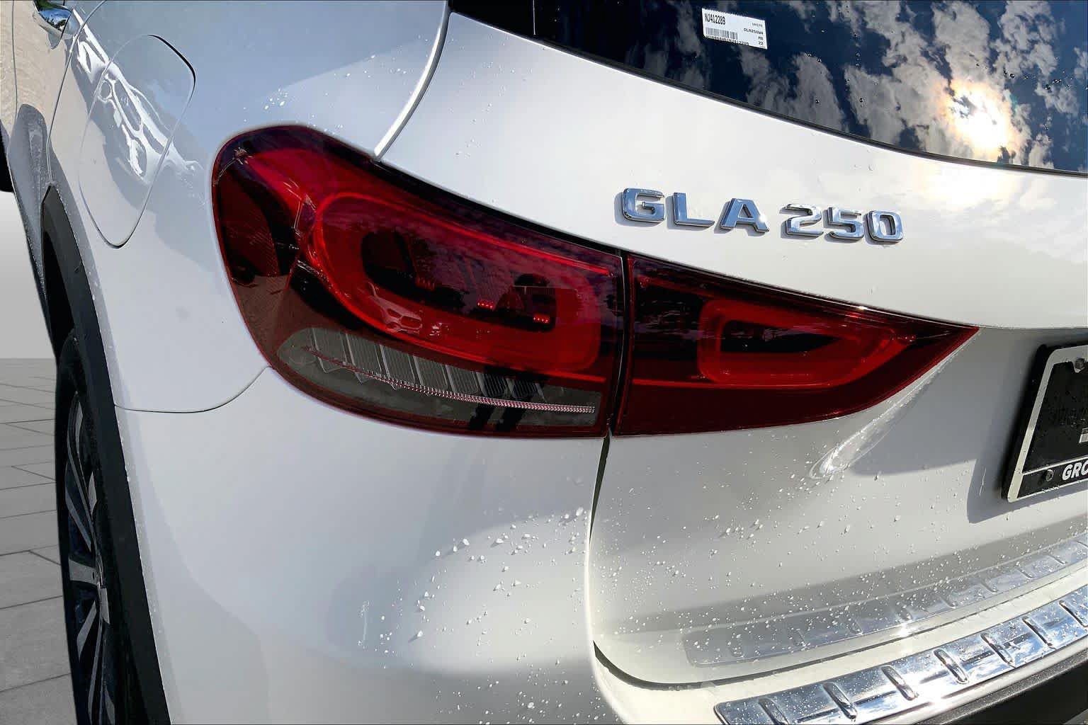 Used 2022 Mercedes-Benz GLA 250 4MATIC image 28