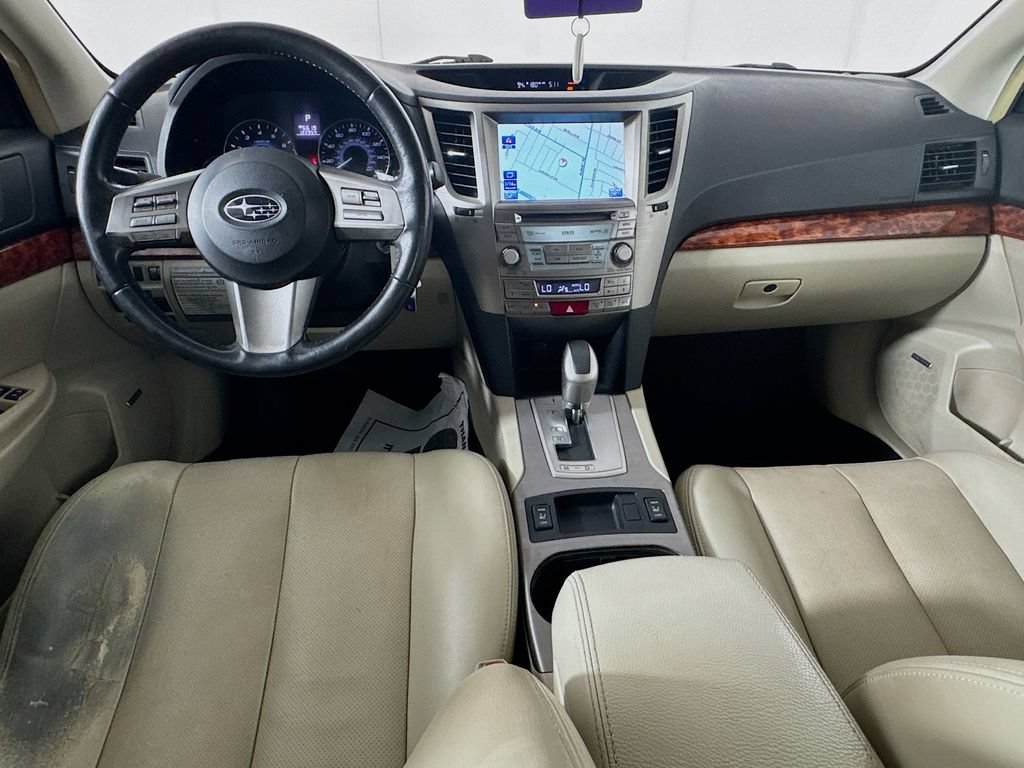 Used 2010 Subaru Outback 3.6R Limited AWD/4WD image 27