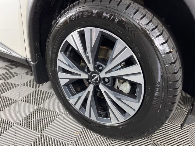 Used 2023 Nissan Rogue SV w/ SV Premium B Package AWD/4WD image 16