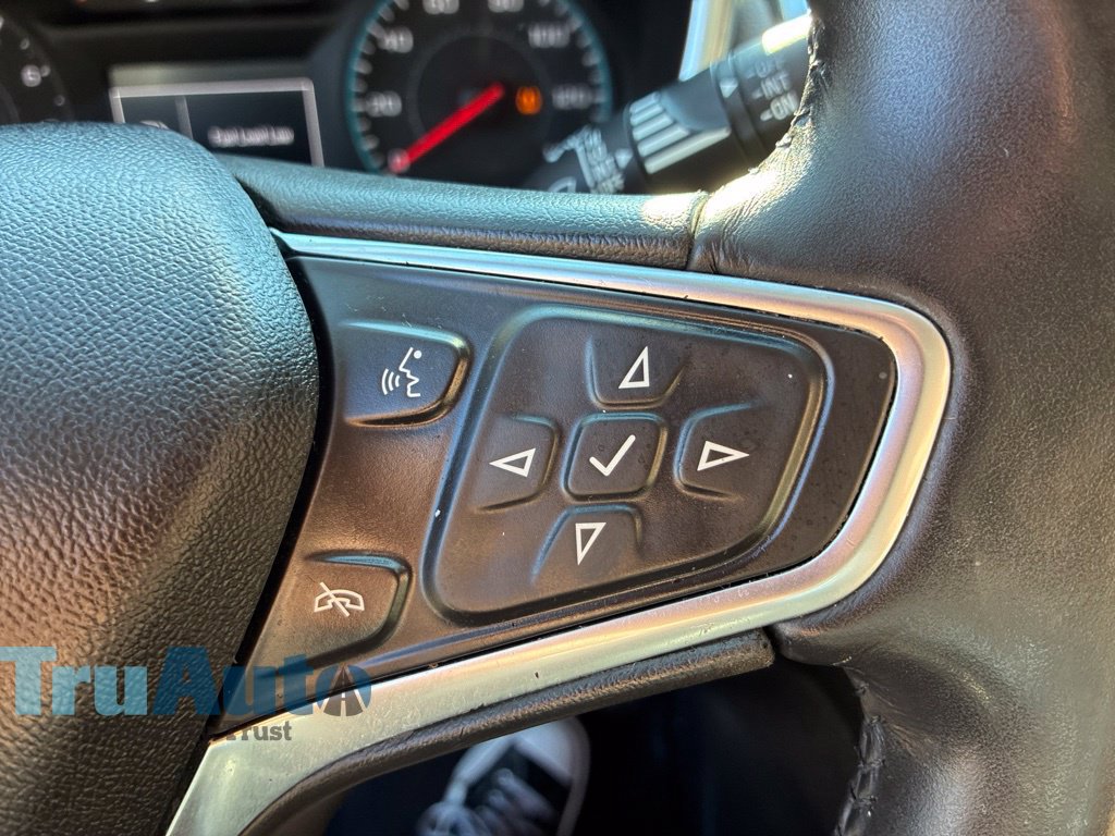 Used 2018 Chevrolet Equinox LT FWD image 31
