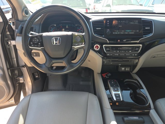 Used 2021 Honda Pilot Touring image 5
