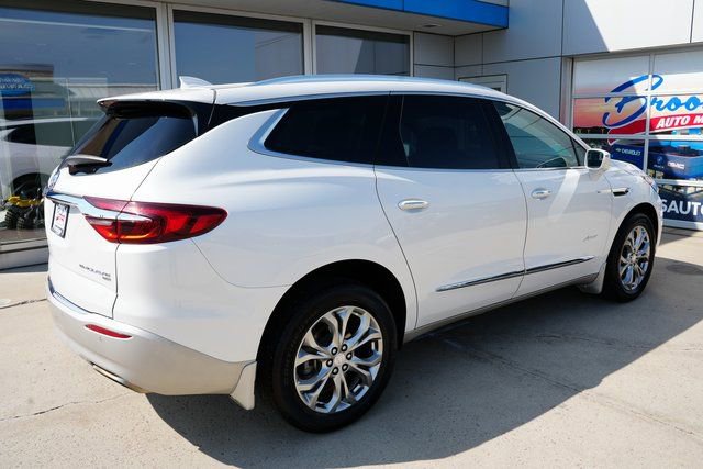 Used 2019 Buick Enclave Avenir w/ Avenir Technology Package image 38