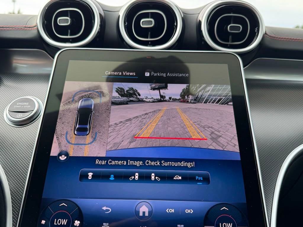 Used 2025 Mercedes-Benz C 43 AMG 4MATIC Sedan image 4