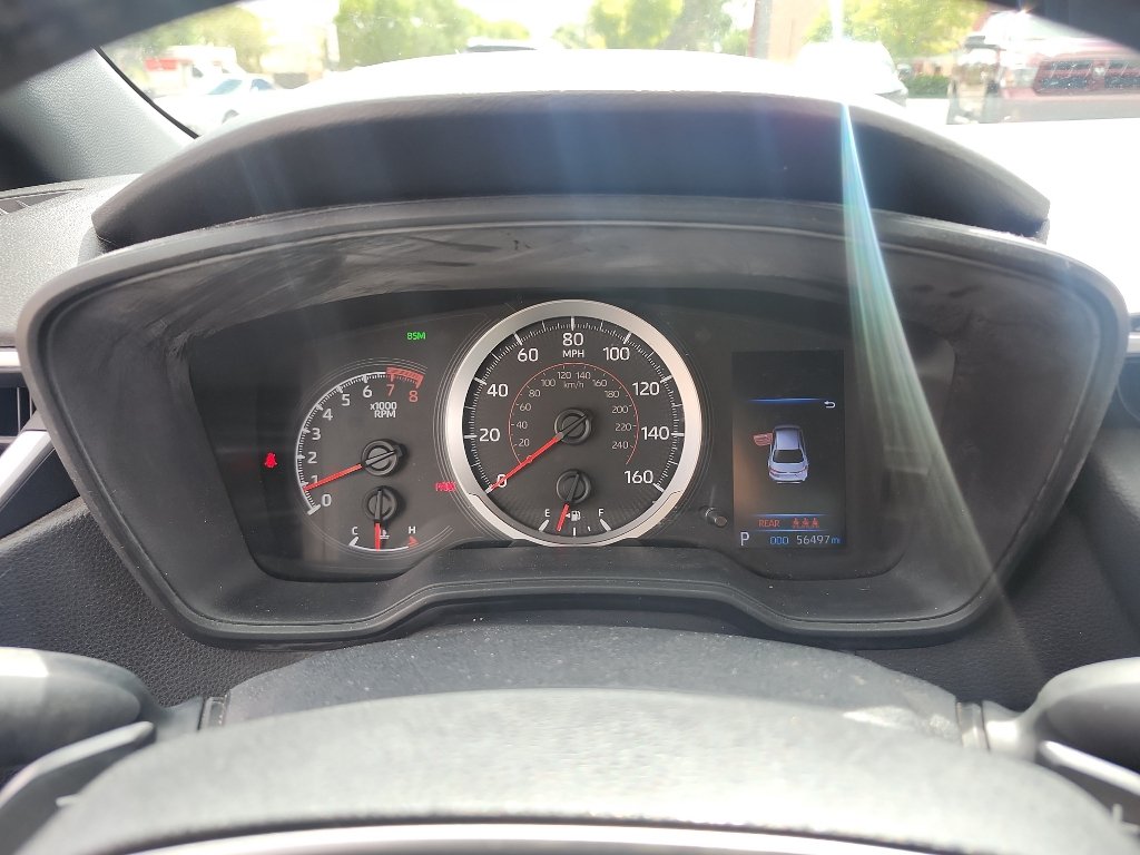 Used 2020 Toyota Corolla SE w/ SE Premium Package FWD image 24