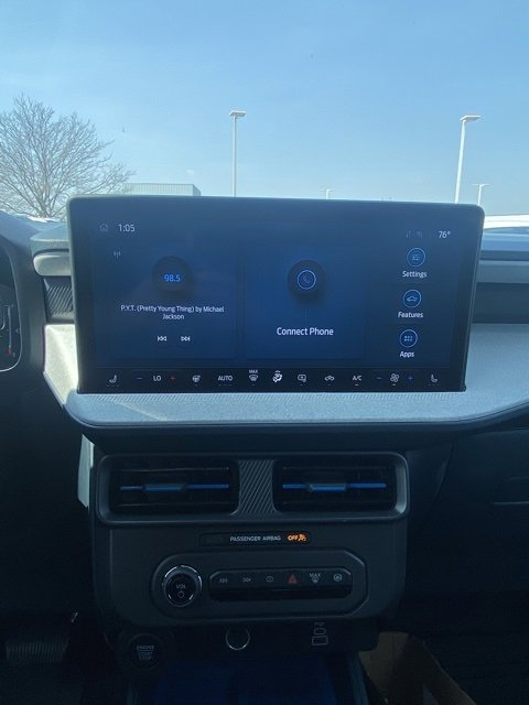 Used 2025 Ford Maverick XLT w/ Equipment Group 301A image 6