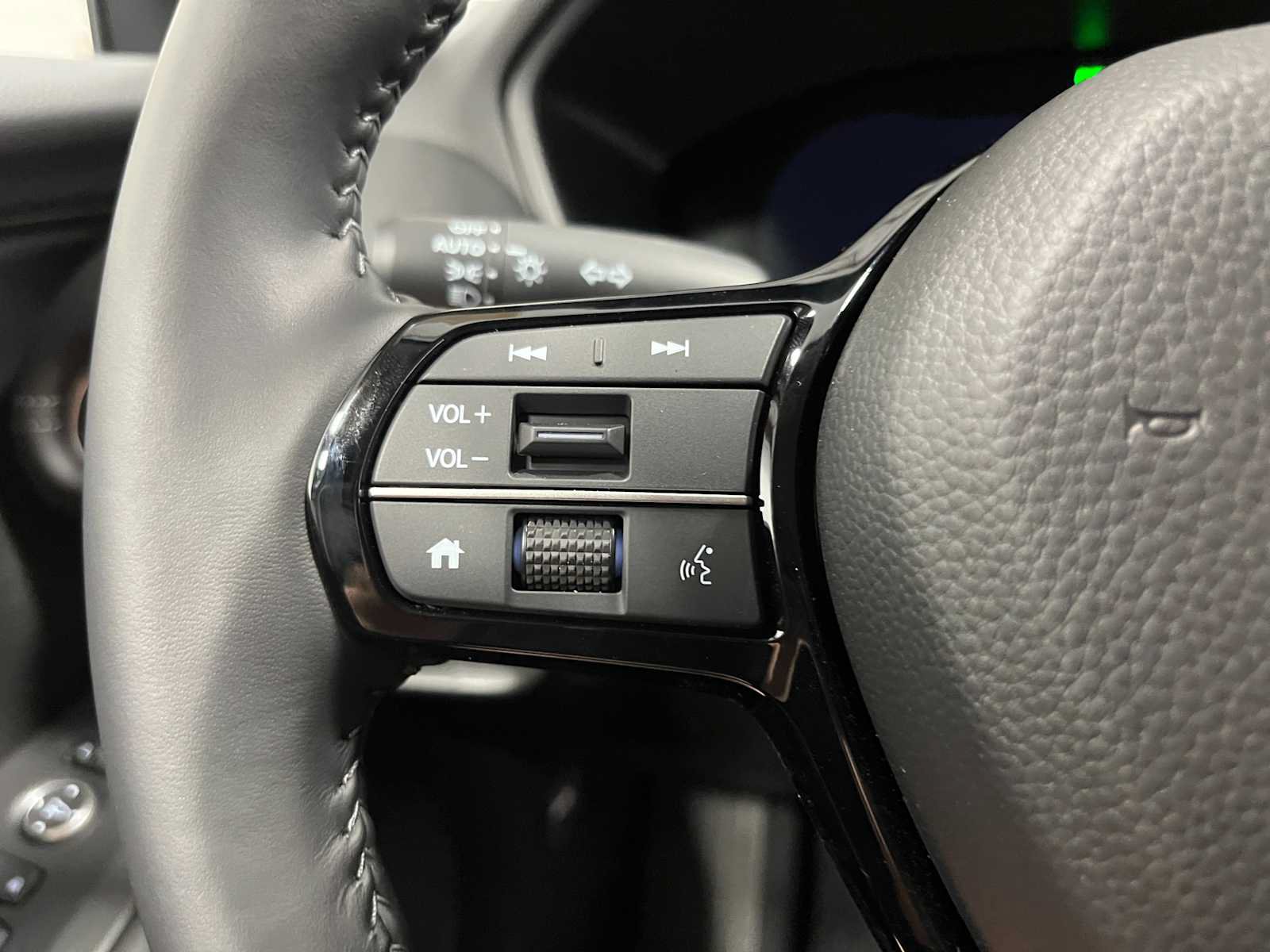 New 2027 Honda HR-V EX-L image 17