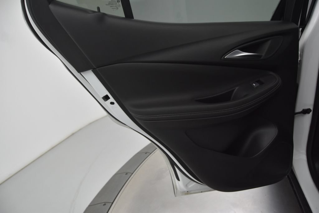 Used 2023 Buick Encore GX Preferred w/ Cold Weather Comfort Package AWD/4WD image 30