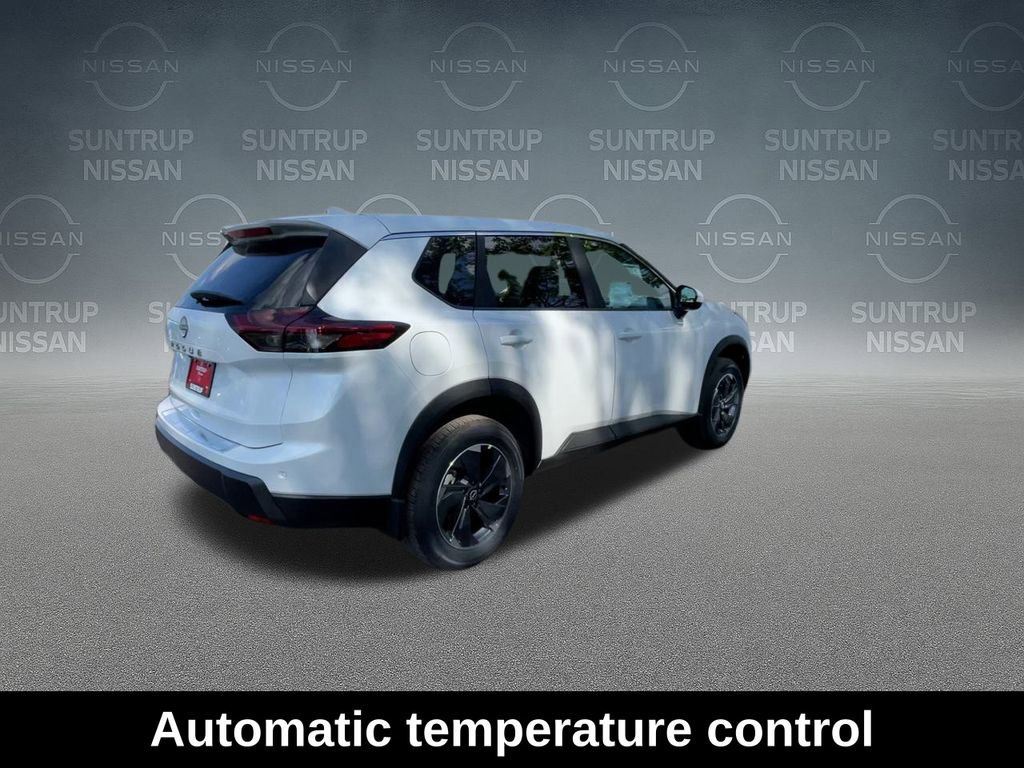 Used 2026 Nissan Rogue SV w/ Cold Weather Package image 10
