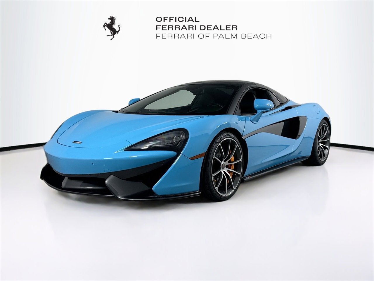 Used 2018 McLaren 570S Spider image 3