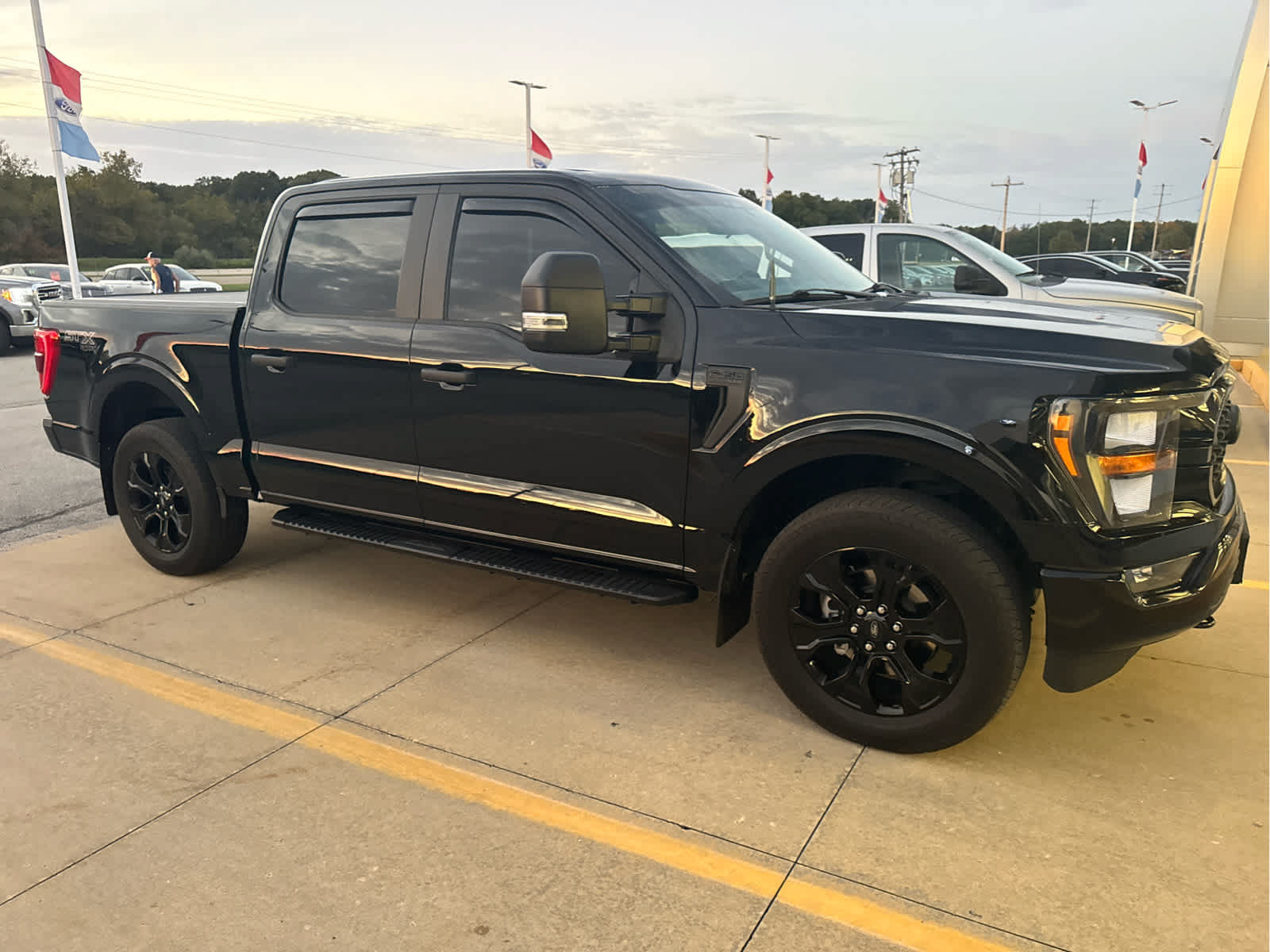 Used 2023 Ford F150 XL w/ STX Black Appearance Package AWD/4WD image 4