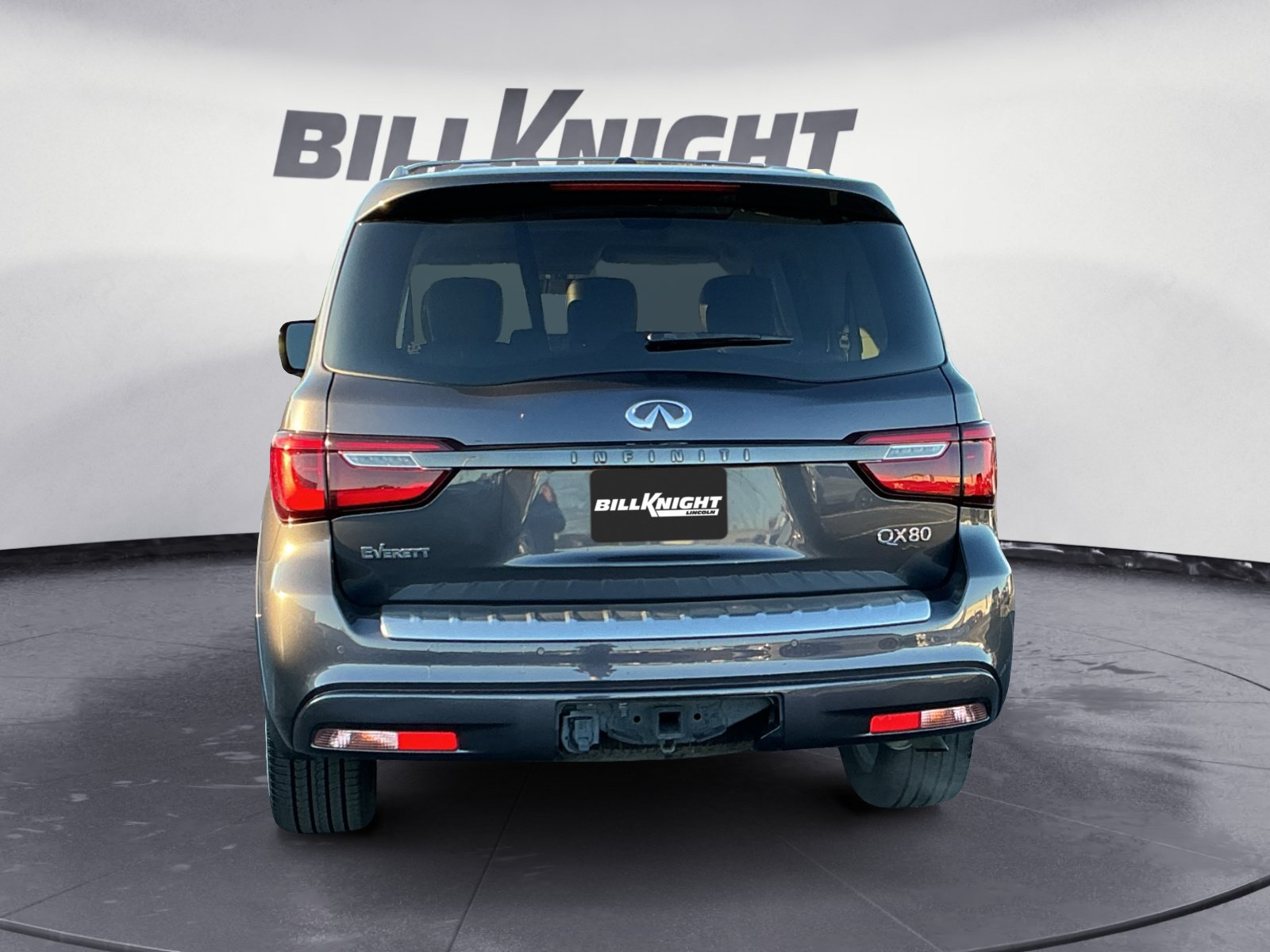 Used 2022 INFINITI QX80 Premium Select w/ Cargo Package RWD image 5