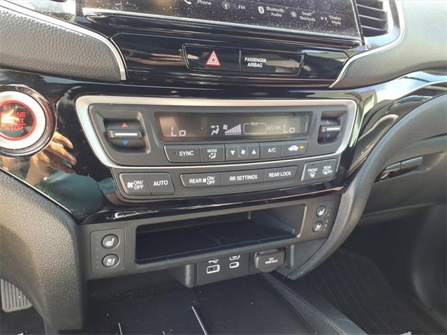 Used 2024 Honda Ridgeline Black Edition image 12