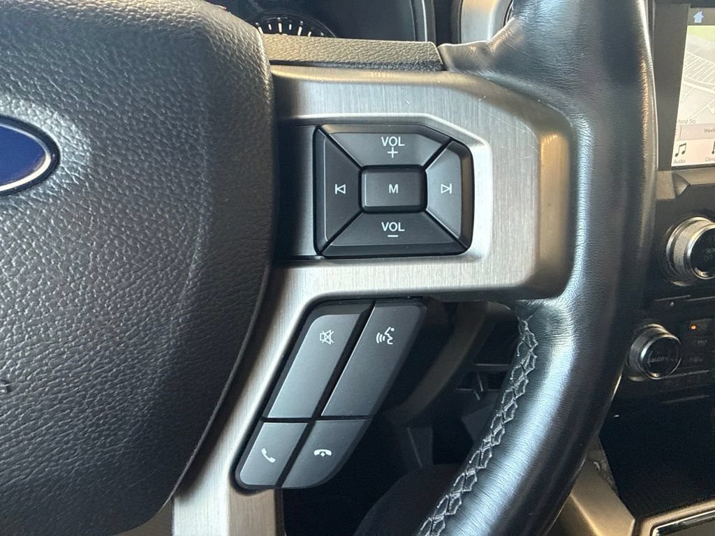 Used 2017 Ford F150 Platinum w/ Equipment Group 701A Luxury AWD/4WD image 19