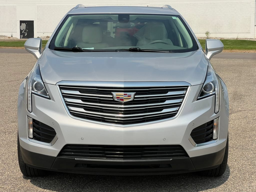 Used 2018 Cadillac XT5 Luxury w/ Driver Awareness Package AWD/4WD image 41