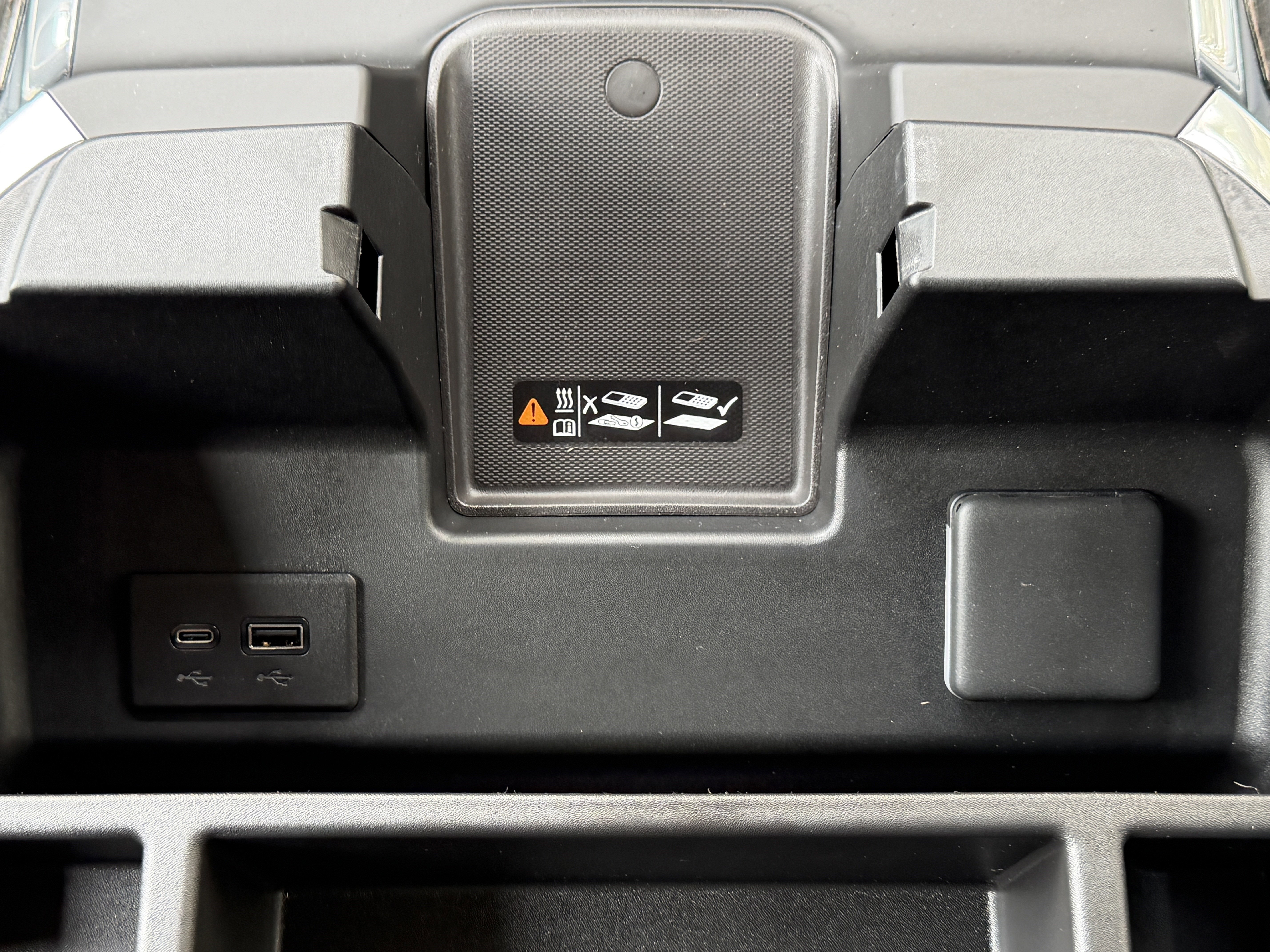 Used 2025 Chevrolet Silverado 1500 LT Trail Boss w/ LT Trail Boss Premium Package image 30