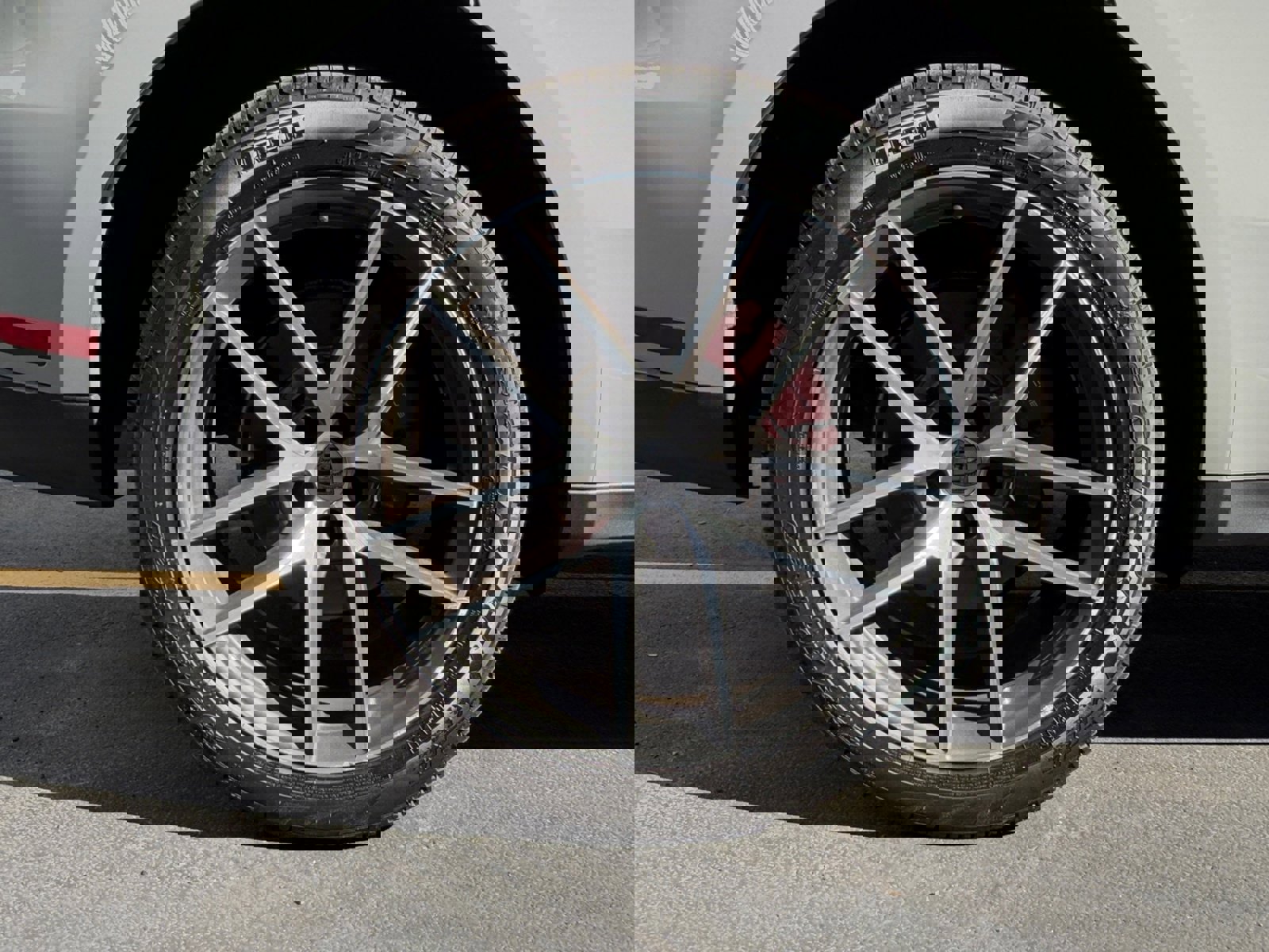 Certified 2023 Porsche Macan S image 14