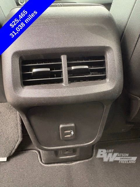 Used 2024 GMC Terrain SLT image 28