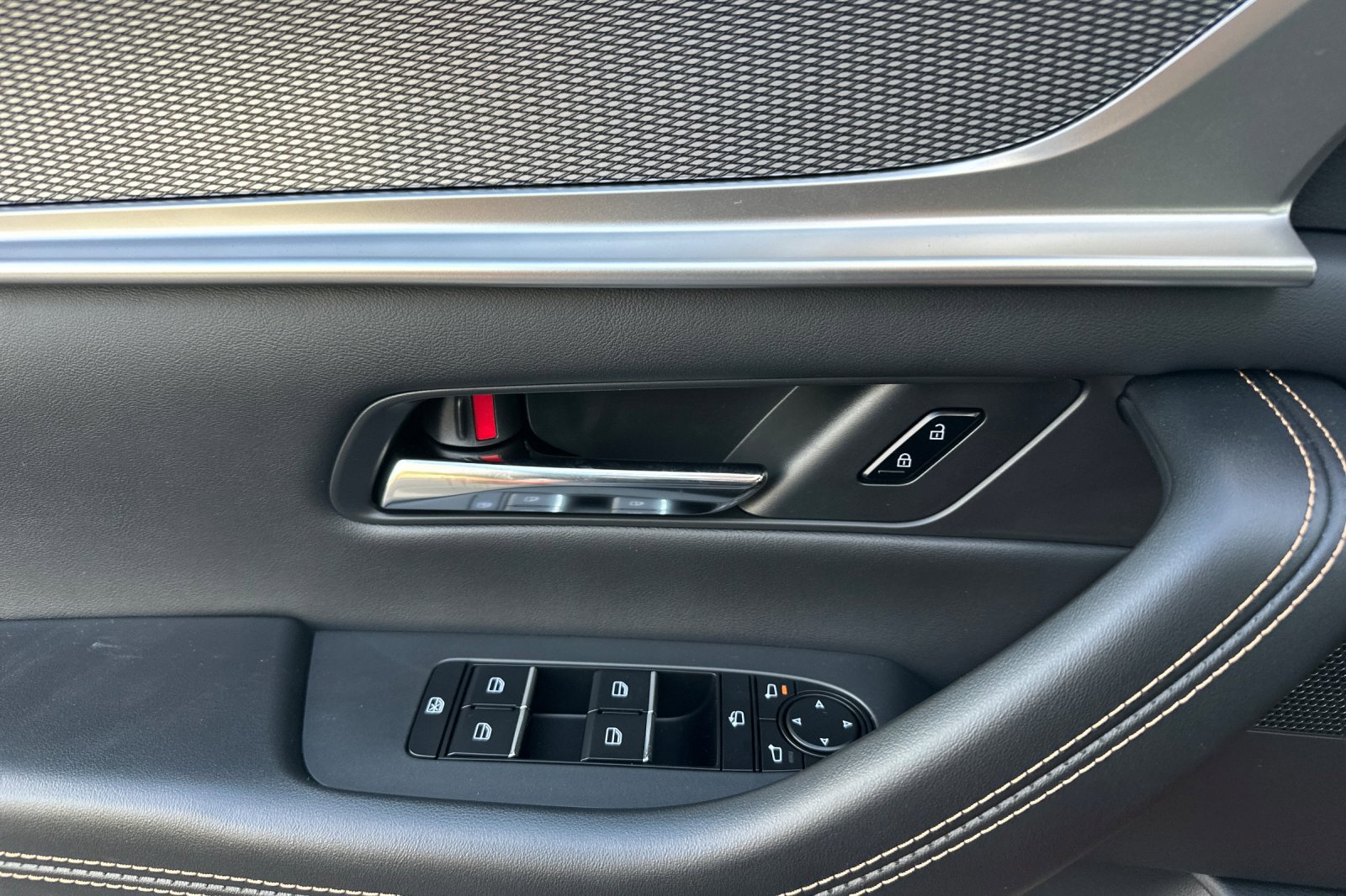 New 2026 MAZDA CX-70 3.3 Turbo S w/ Premium Package image 11