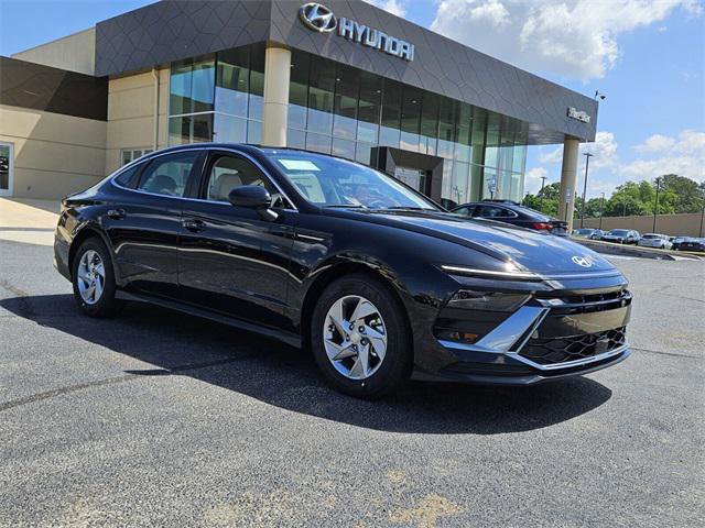 New 2025 Hyundai Sonata SE