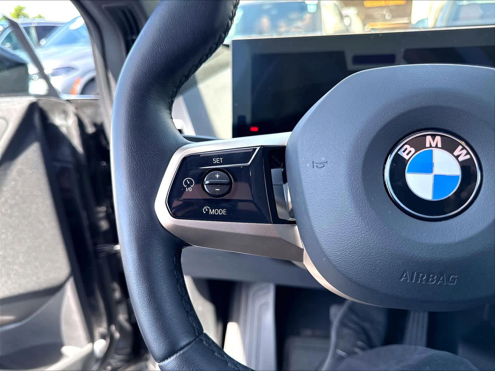 Used 2026 BMW iX xDrive45 AWD/4WD image 13