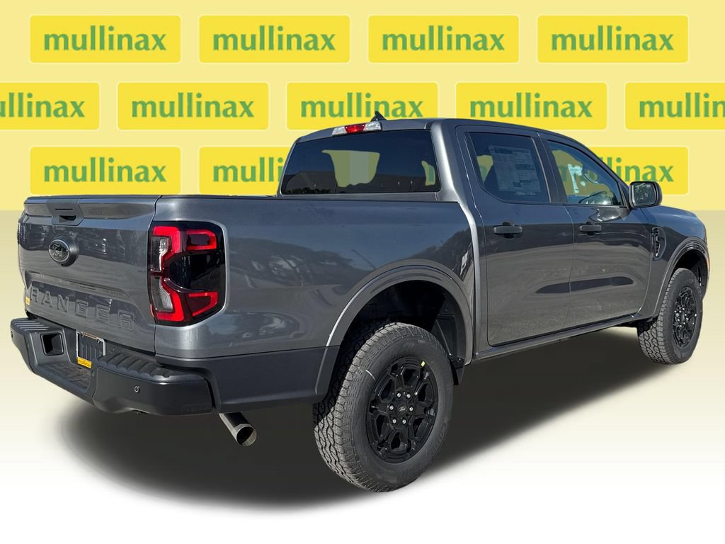 New 2026 Ford Ranger XLT w/ Black Appearance Package RWD image 15