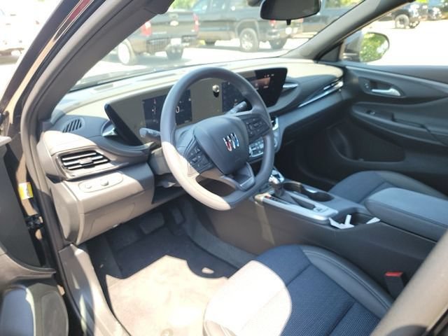 Used 2026 Buick Envista Preferred FWD image 9