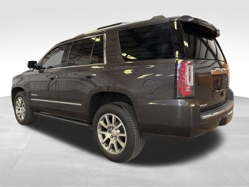 Used 2018 GMC Yukon Denali image 3
