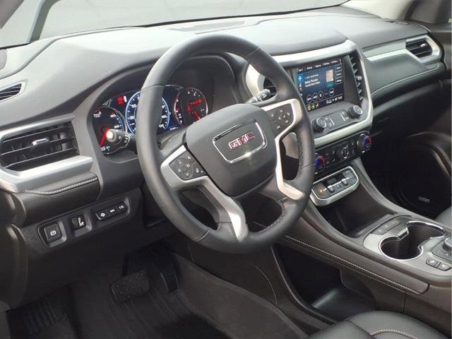 Certified 2023 GMC Acadia SLT w/ Elevation Edition image 7