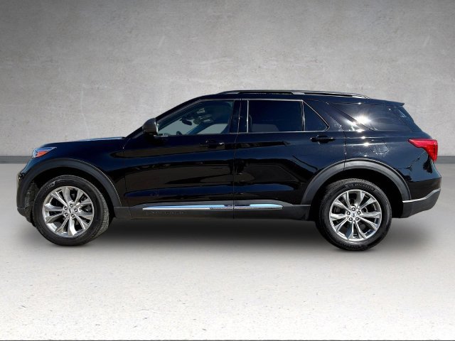 Certified 2023 Ford Explorer XLT w/ Equipment Group 202A AWD/4WD image 10