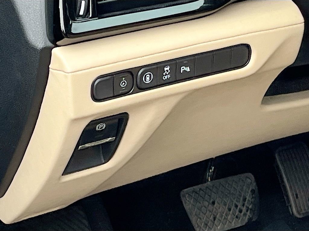 Used 2024 Acura MDX Technology image 10